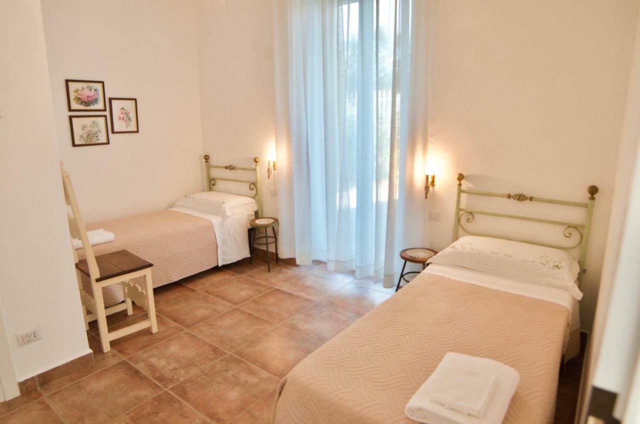 הוילה ג'נצאנו די רומא Casale Del Gelso מראה חיצוני תמונה